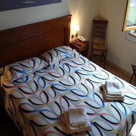 ホテル Corte Pontigliardo