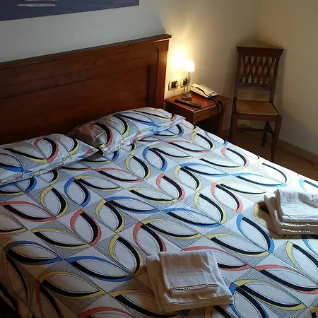 Corte Pontigliardo Hotell *