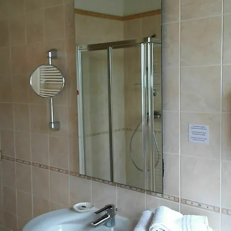 Corte Pontigliardo Otel Lazise